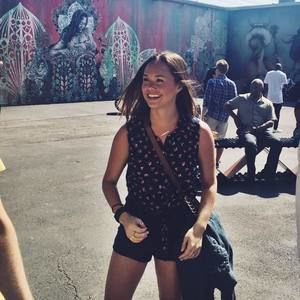 Meet your Posher, Stephanie